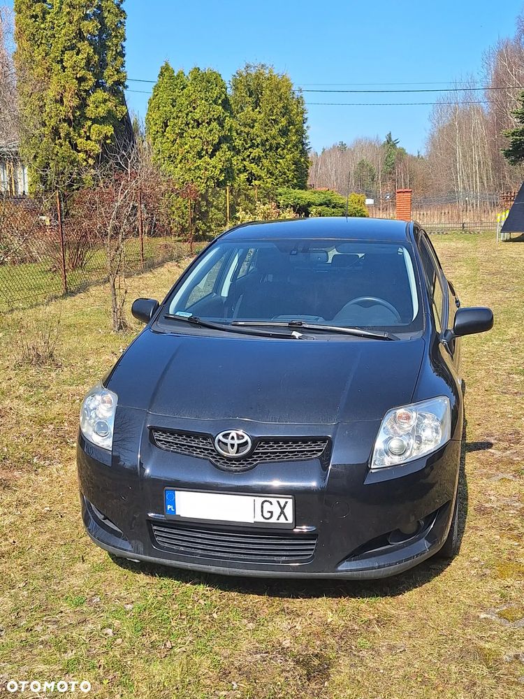 Toyota Auris 2.0 D-4D Sol - 1