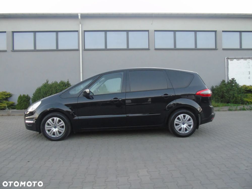 Ford S-Max - 10