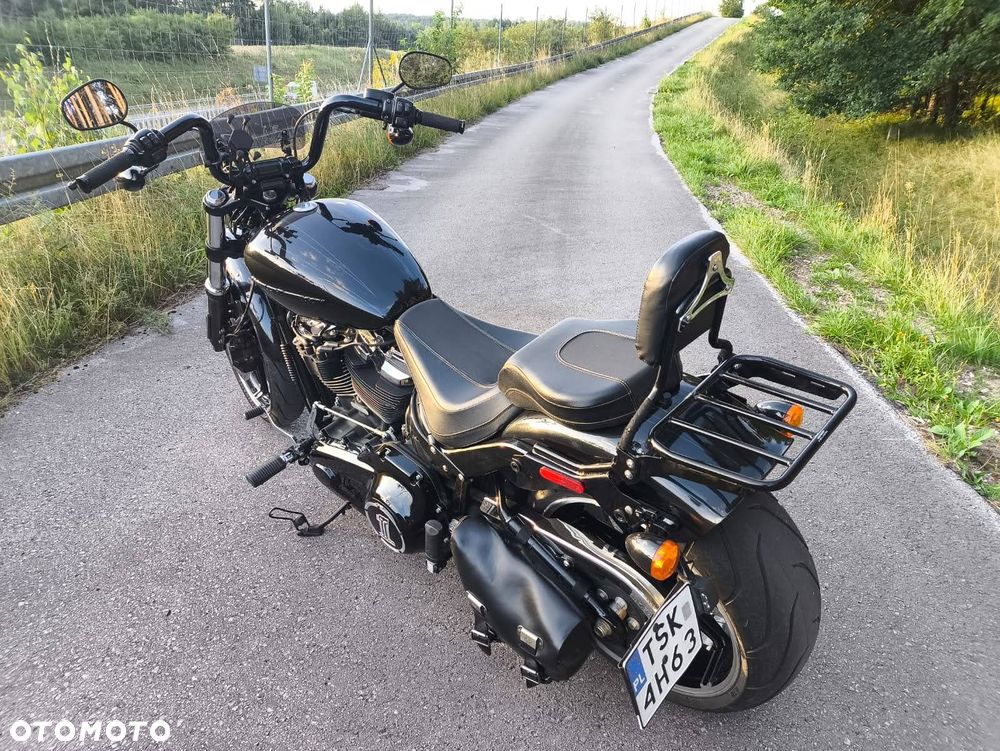 Harley-Davidson Softail Breakout - 17