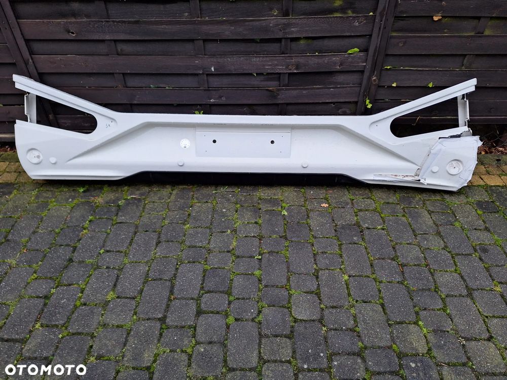 KAMPER CHAUSSON CHALLENGER ZDERZAK TYŁ TYLNY - 1