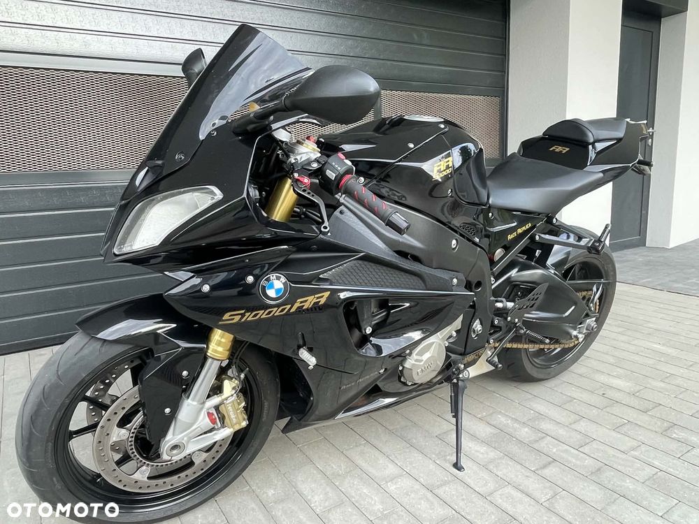 BMW S - 5