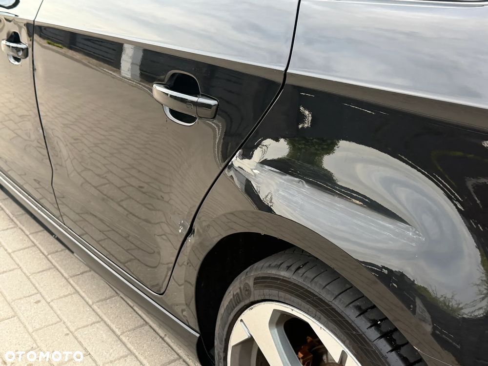 Audi A3 Sportback 1.4 TFSI e-tron S line Sportpaket - 32