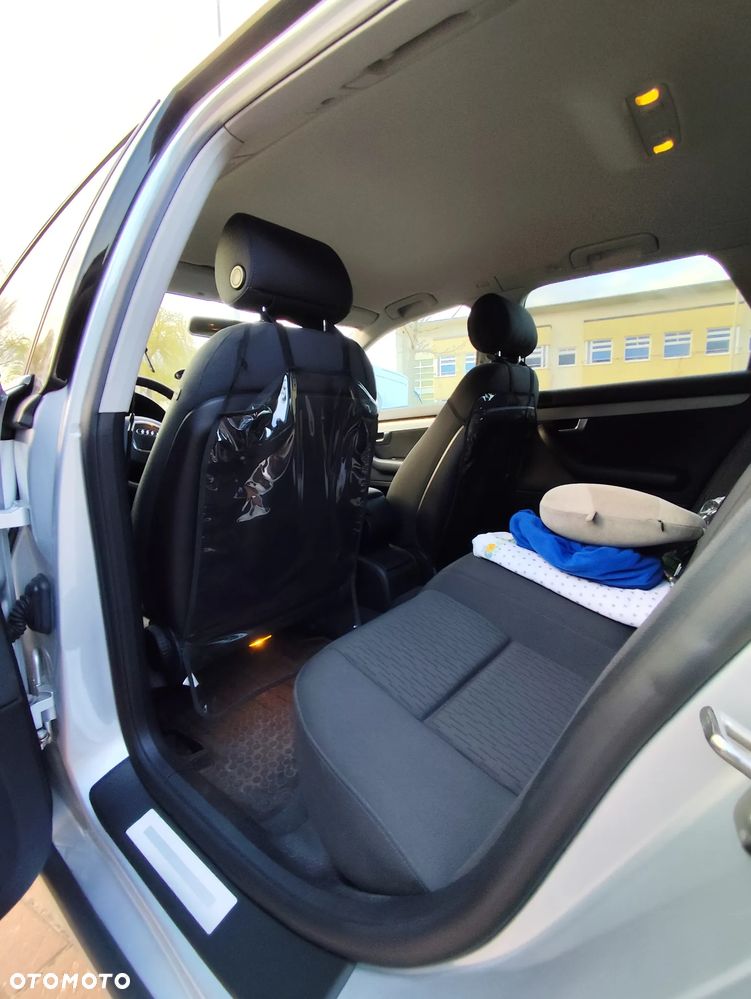 Audi A4 Avant 1.8 T - 8