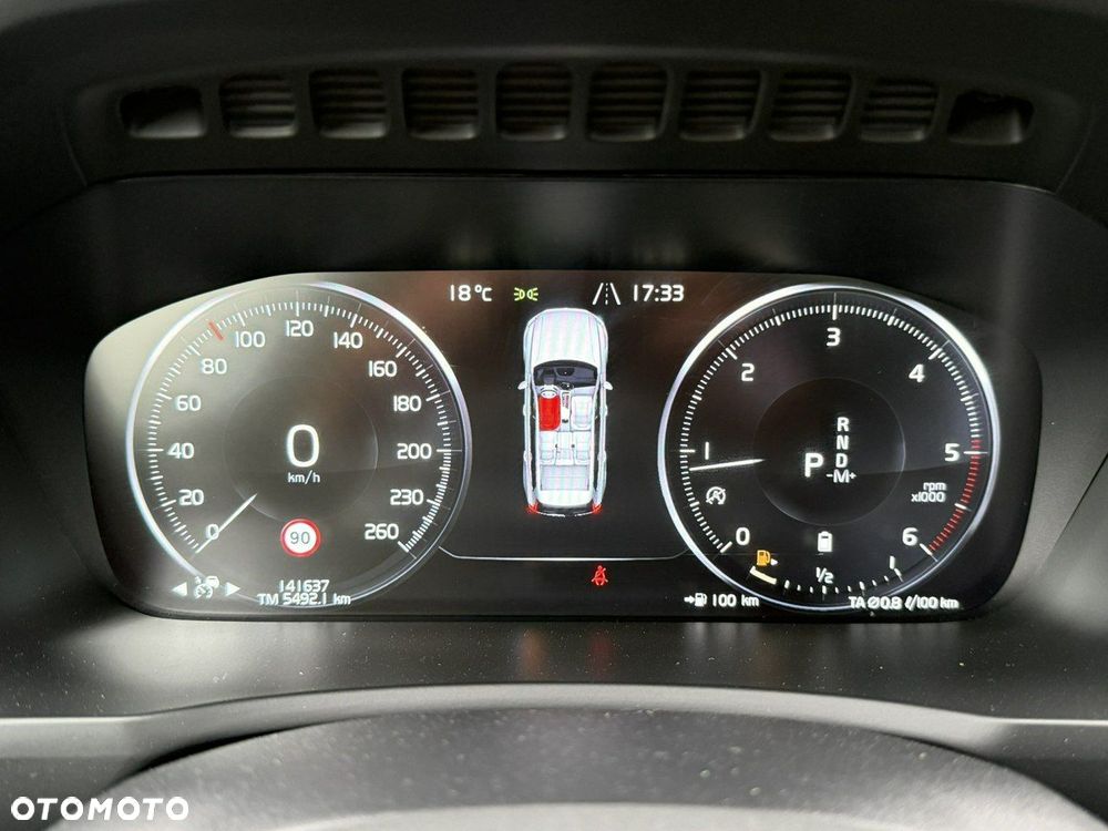 Volvo XC 90 - 27