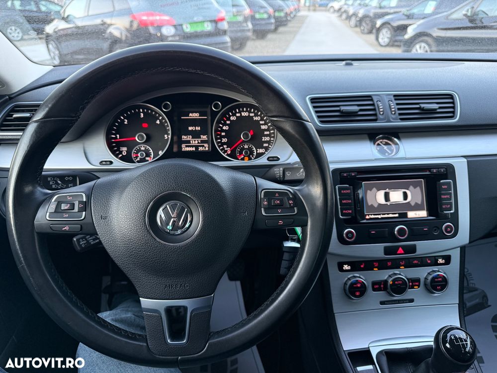 Volkswagen Passat CC 2.0 TDI BlueMotion Technology Exclusive - 19