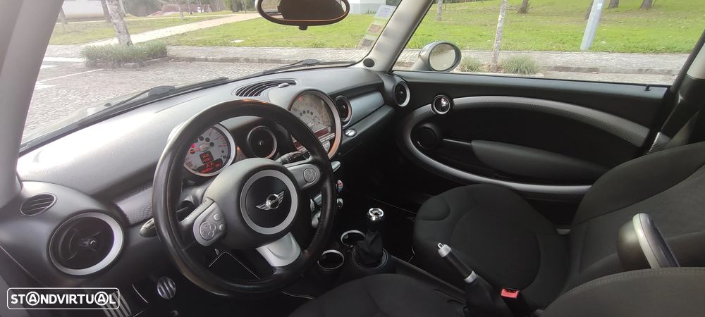 MINI 3 Portas Cooper S - 21