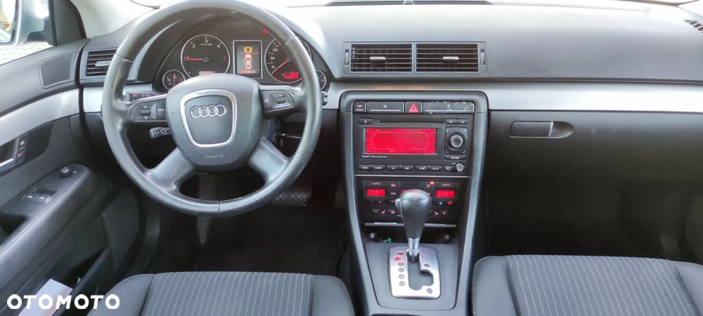 Audi A4 Avant 2.0 TDI DPF multitronic - 6
