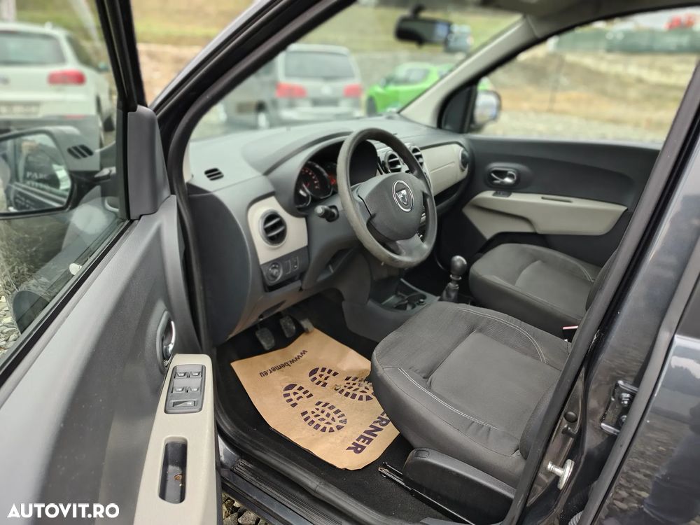 Dacia Lodgy dCi 110 Celebration - 7