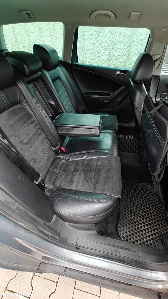 Volkswagen Passat 3.2 V6 FSI 4Mot Sportline DSG - 18