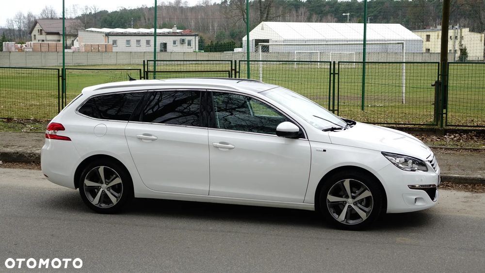 Peugeot 308 - 36
