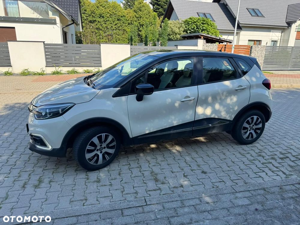Renault Captur - 22