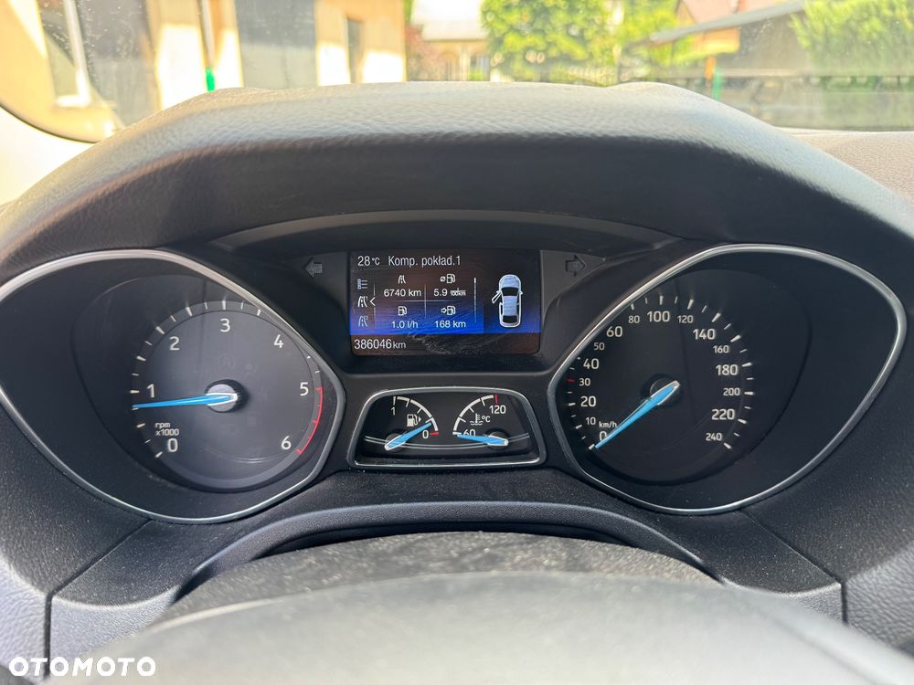 Ford Focus 2.0 TDCi Titanium ASS - 23