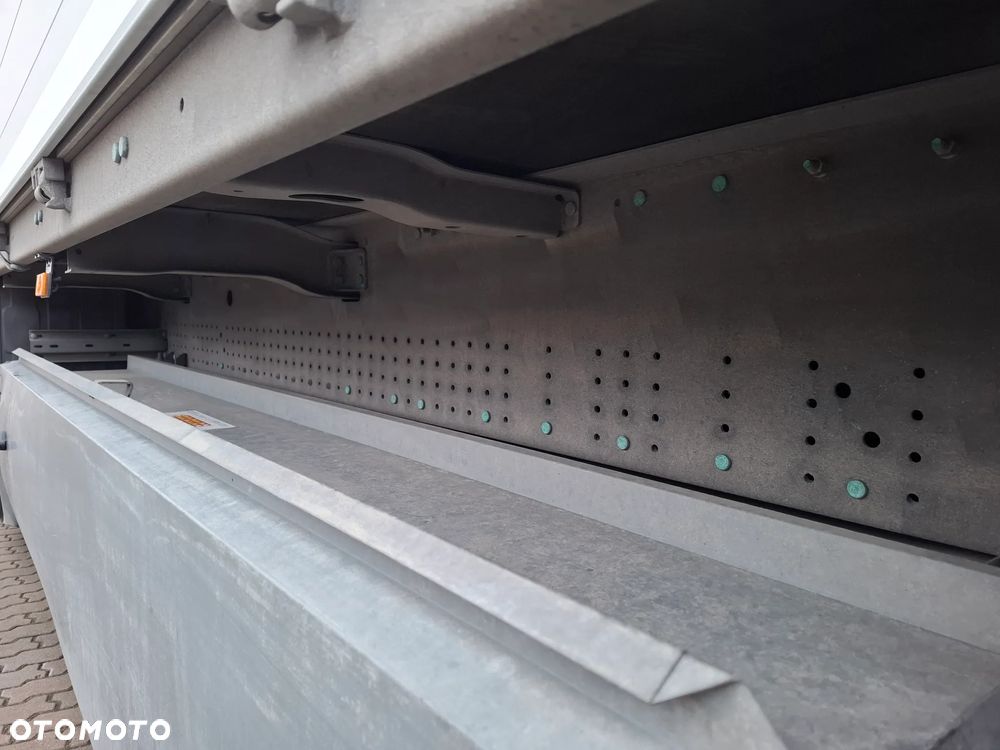 Schmitz Cargobull BURTOFIRANKA STANDARD - 13