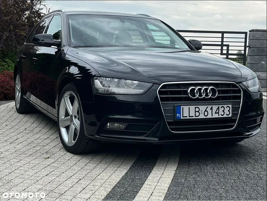 Audi A4 Avant 2.0 TDI DPF Ambiente - 2