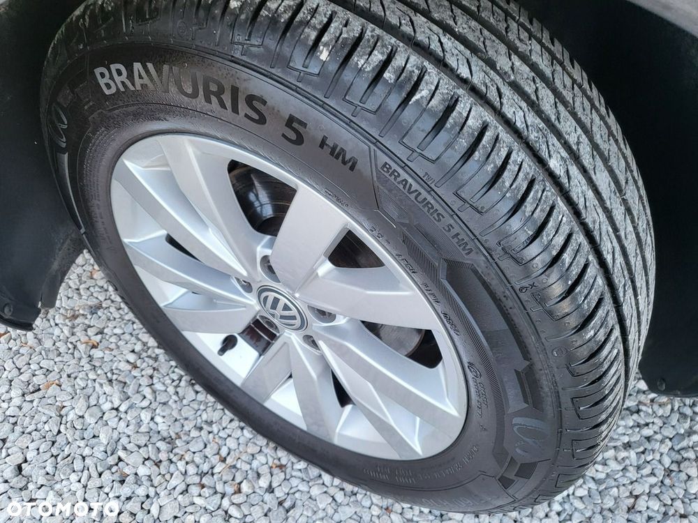 Volkswagen New Beetle - 33