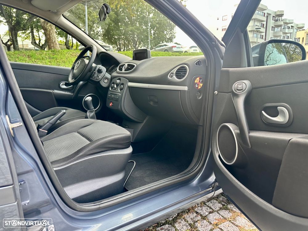 Renault Clio 1.2 TCE Dynamique S - 29