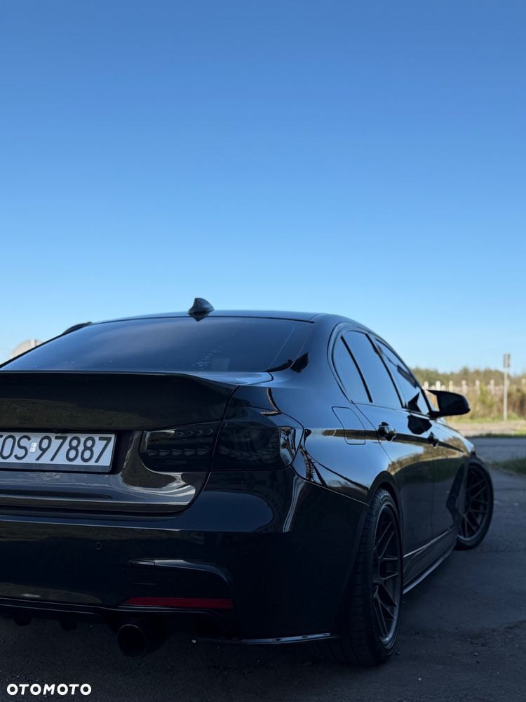 BMW Seria 3 335i - 19