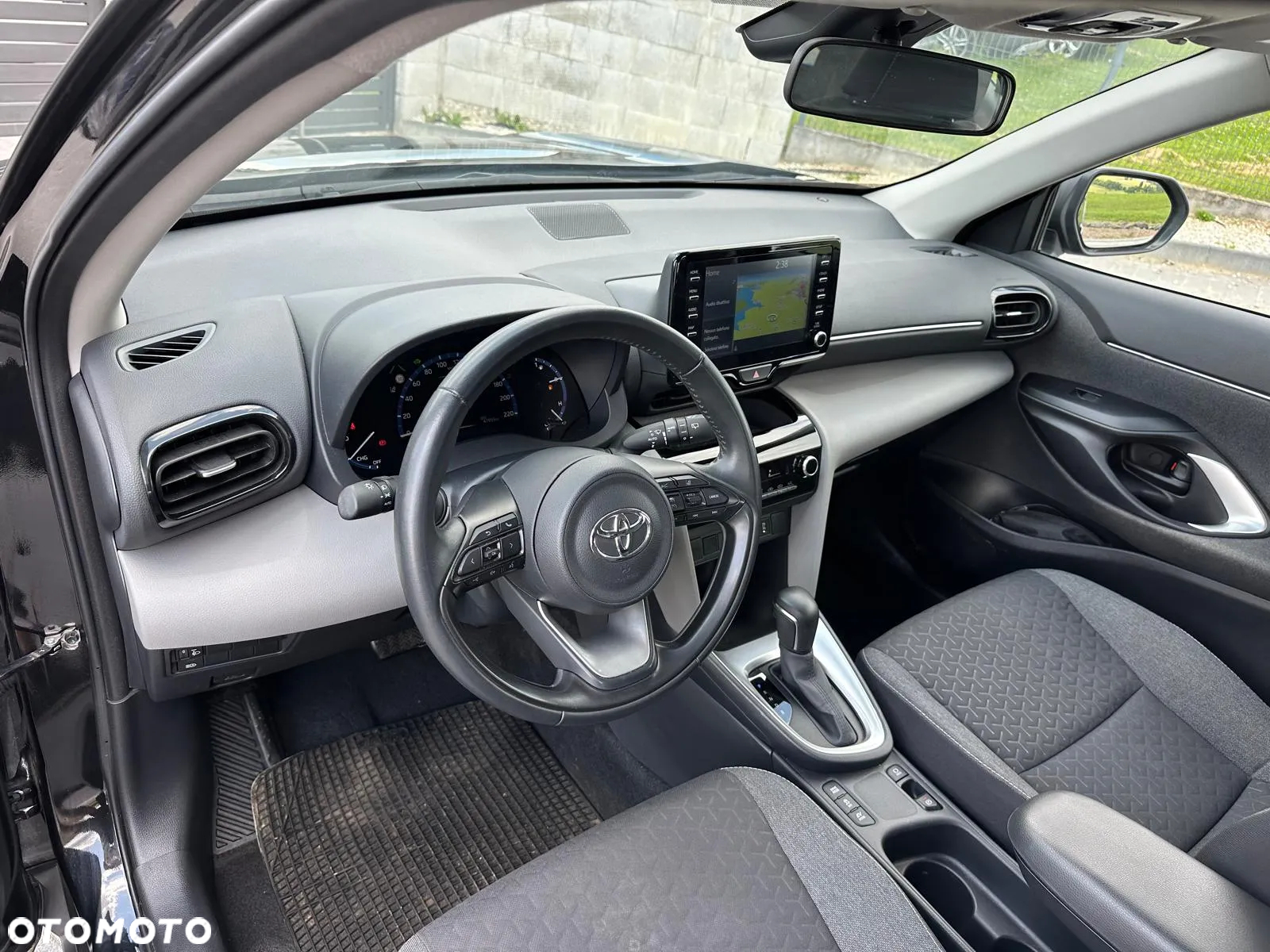 Toyota Yaris Cross Hybrid 1.5 Comfort - 8