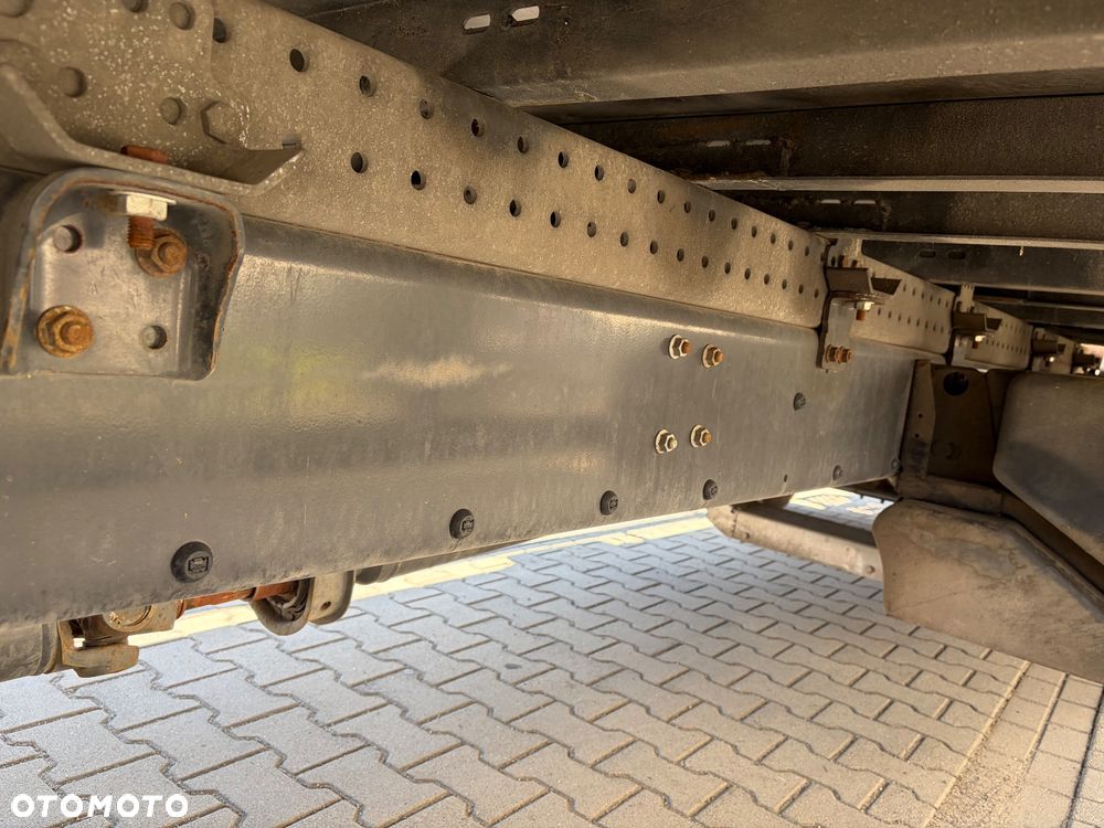 Renault D 12.210 Kontener 18 palet klima winda kurierka - 8