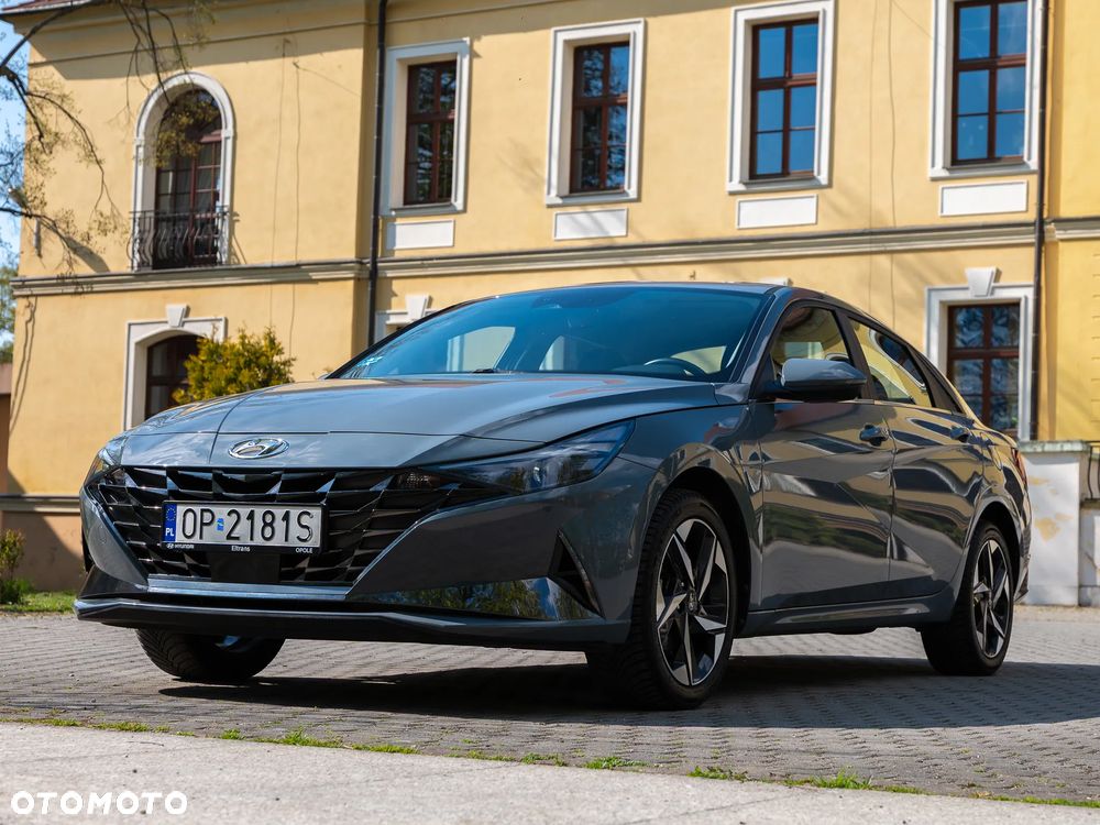 Hyundai Elantra 1.6 Smart - 1