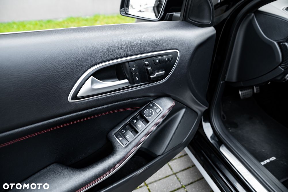 Mercedes-Benz Klasa A 45 AMG 4Matic AMG Speedshift 7G-DCT - 19