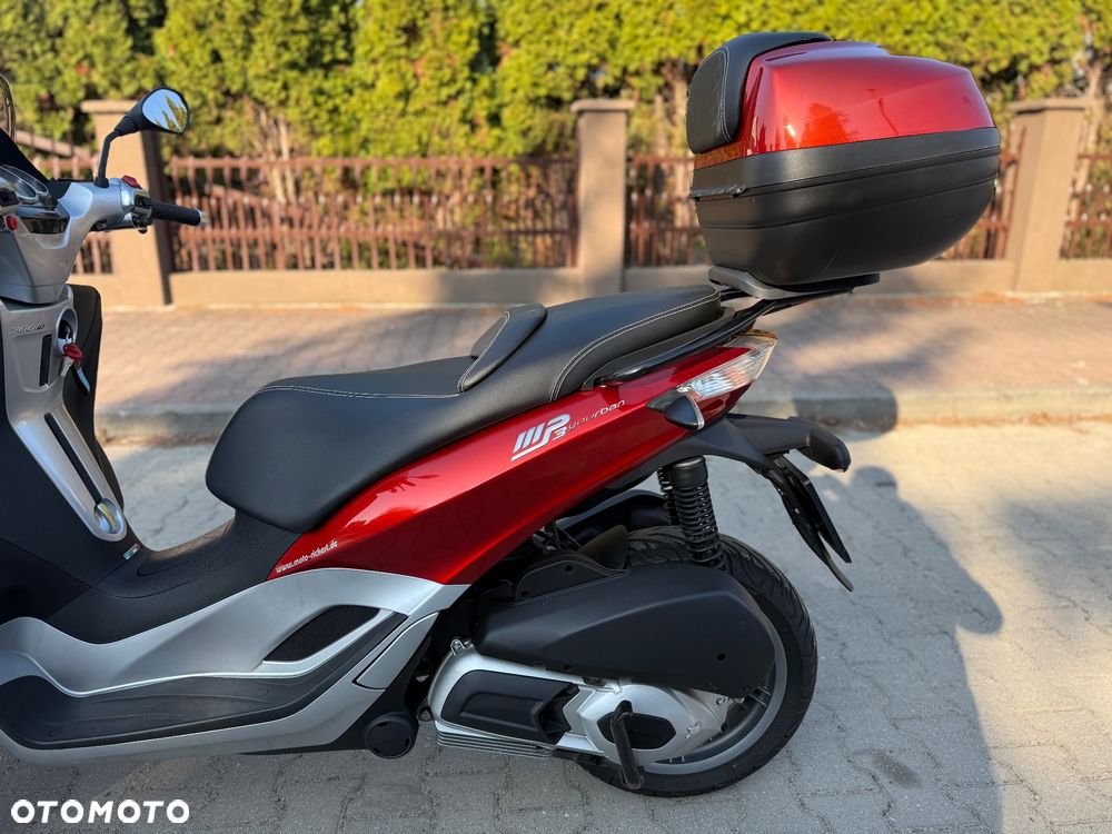 Piaggio MP-3 - 19