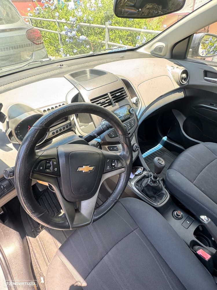 Chevrolet Aveo 1.4 LTZ - 6