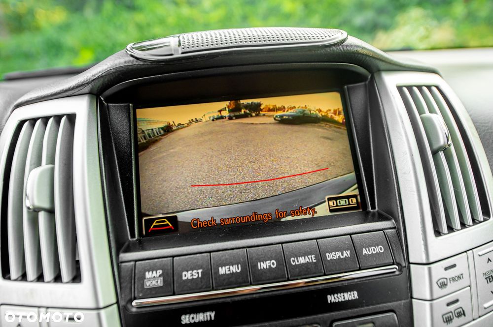 Lexus RX - 21