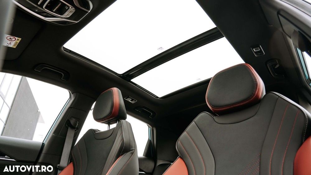 Geely Coolray - 12