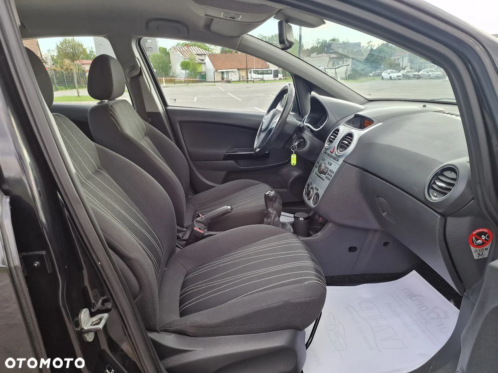 Opel Corsa 1.2 16V Edition - 26