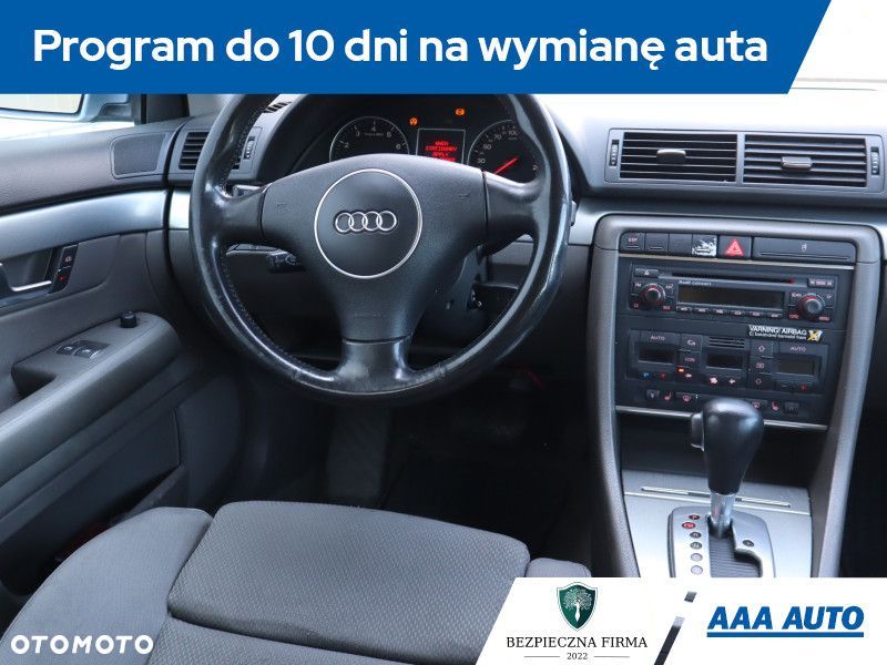 Audi A4 Avant - 9
