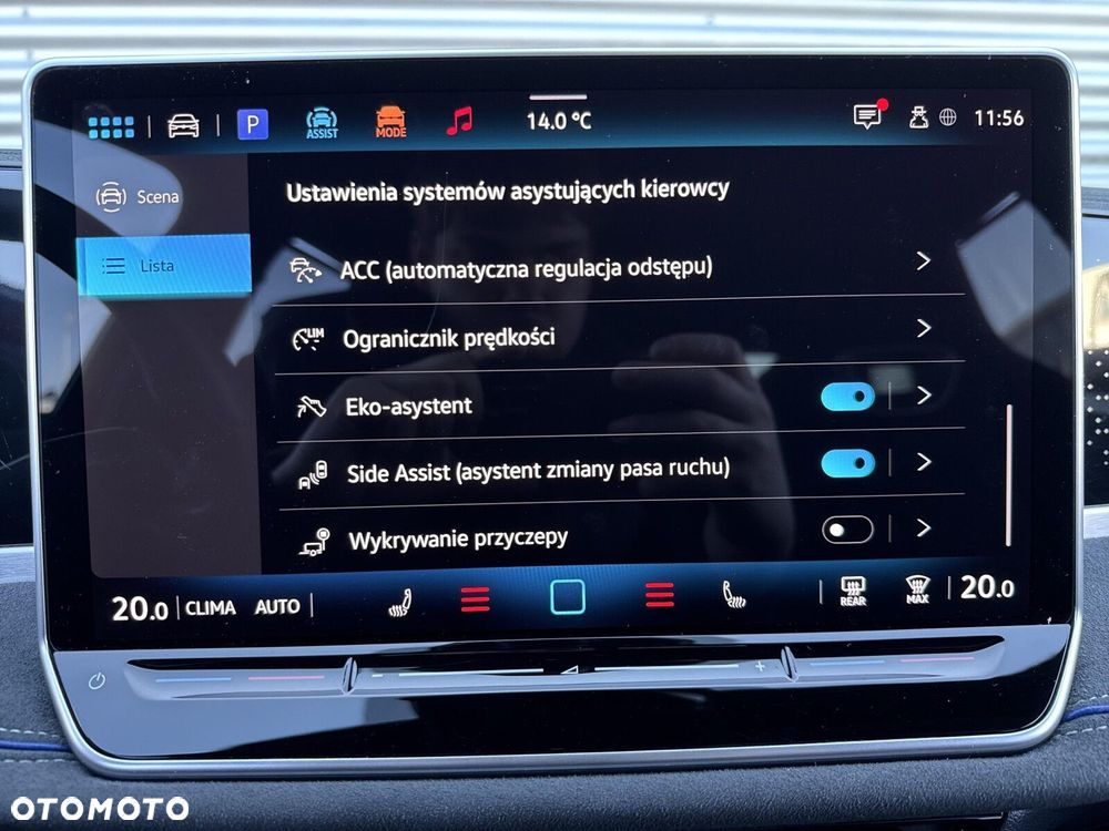 Volkswagen Passat Variant 2.0 TDI SCR R-Line DSG - 26