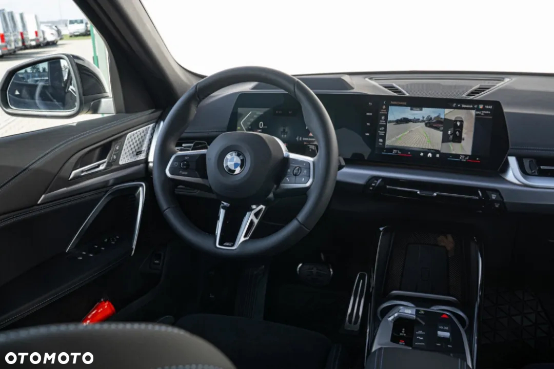 BMW X1 sDrive18d - 13
