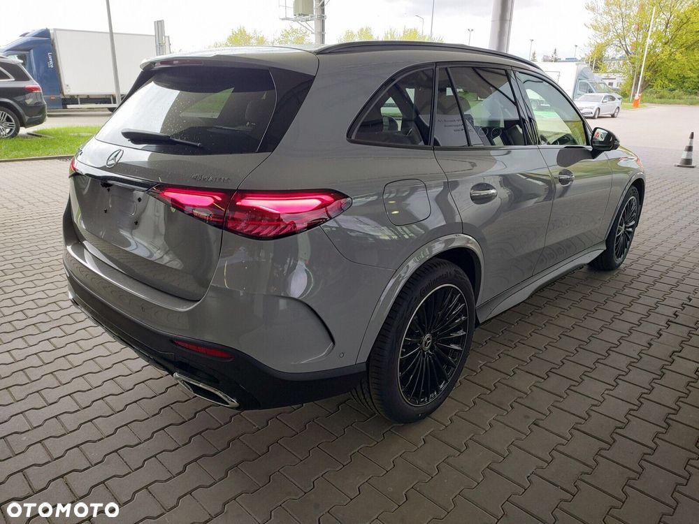 Mercedes-Benz GLC - 5