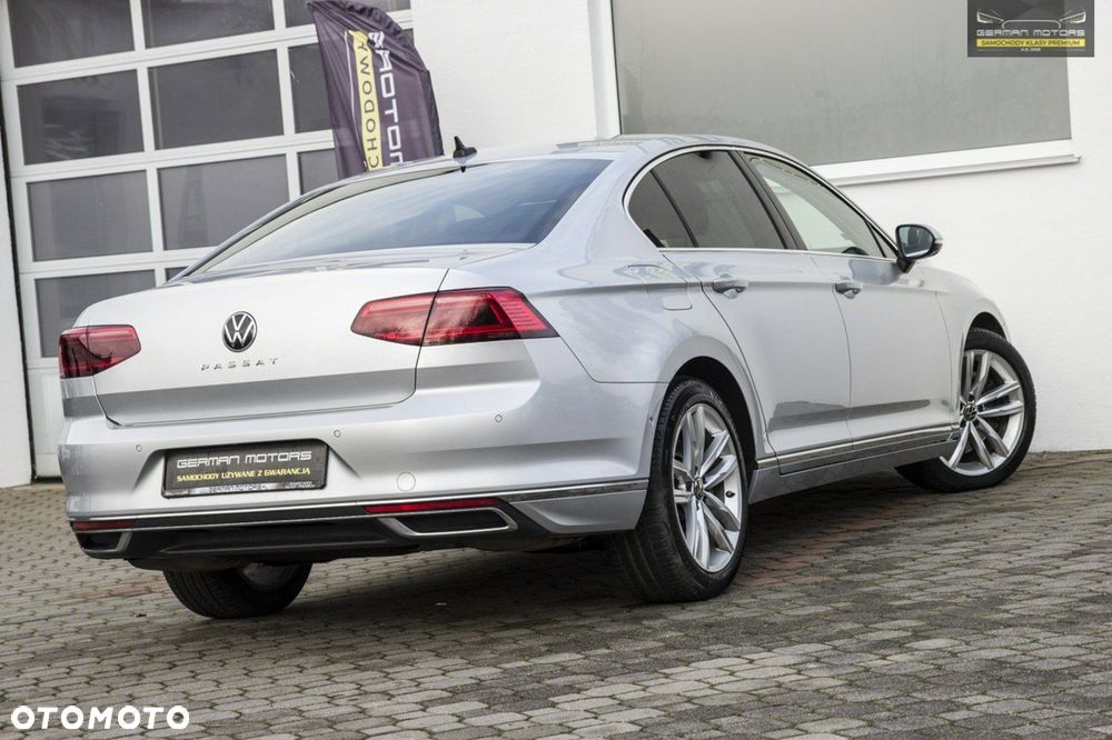 Volkswagen Passat - 7