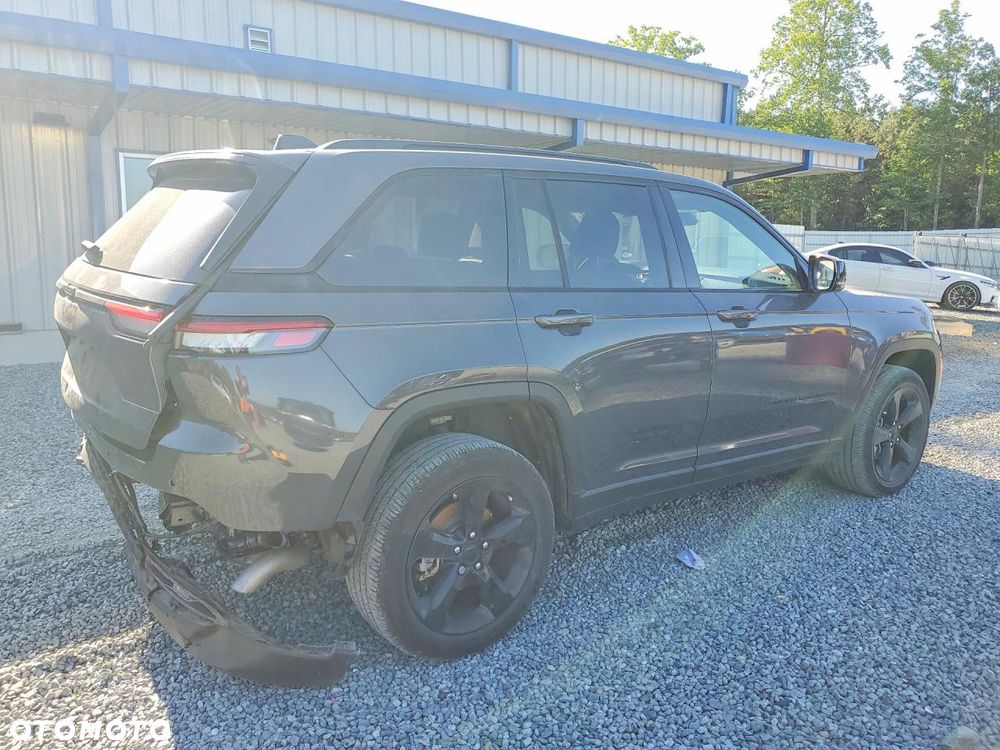 Jeep Grand Cherokee - 4