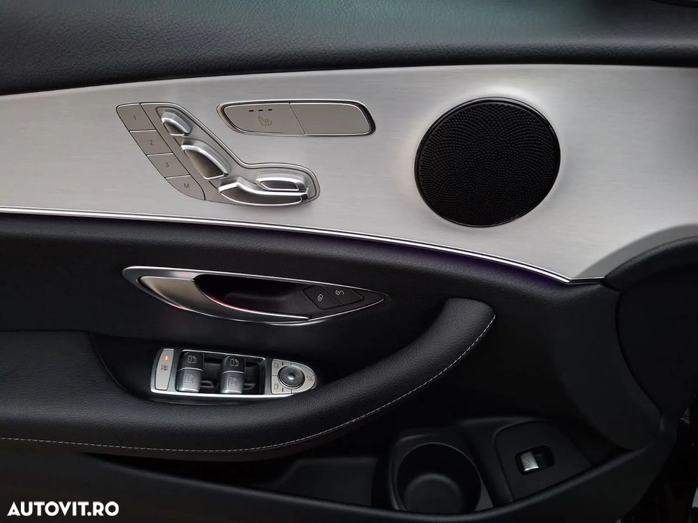 Mercedes-Benz E 200 9G-TRONIC - 27