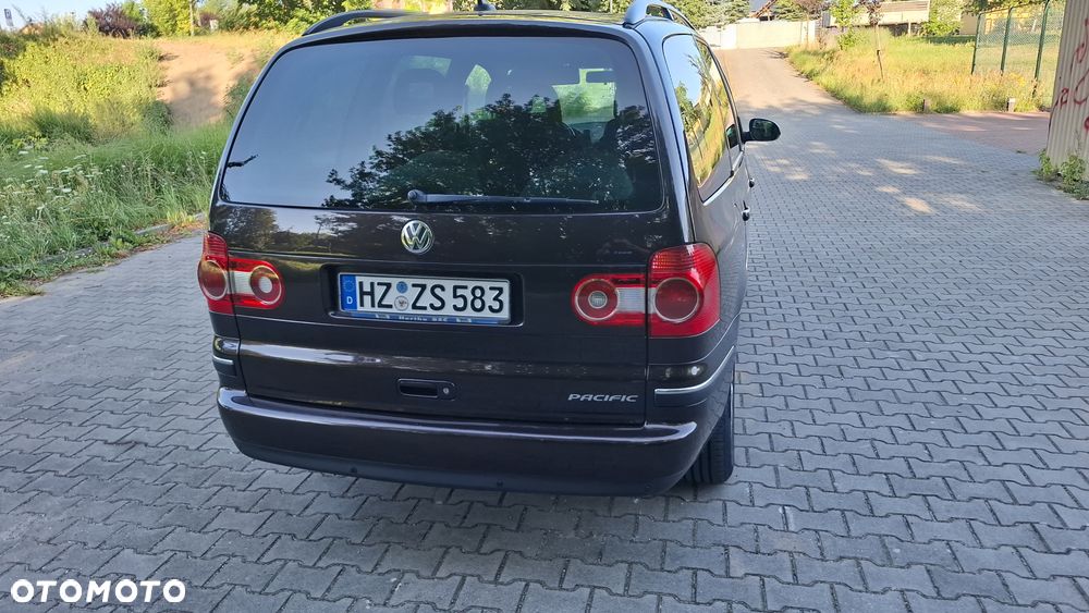 Volkswagen Sharan - 25