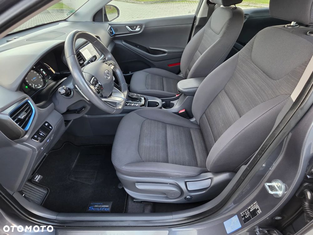 Hyundai IONIQ 1.6 GDI - 18