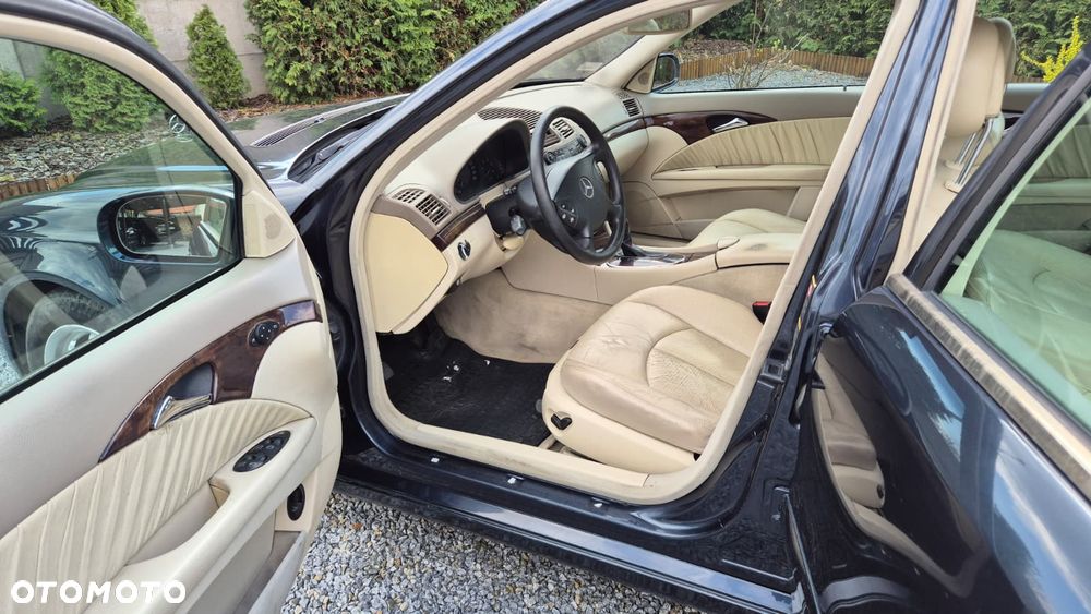 Mercedes-Benz Klasa E 220 CDI Automatik Classic - 14