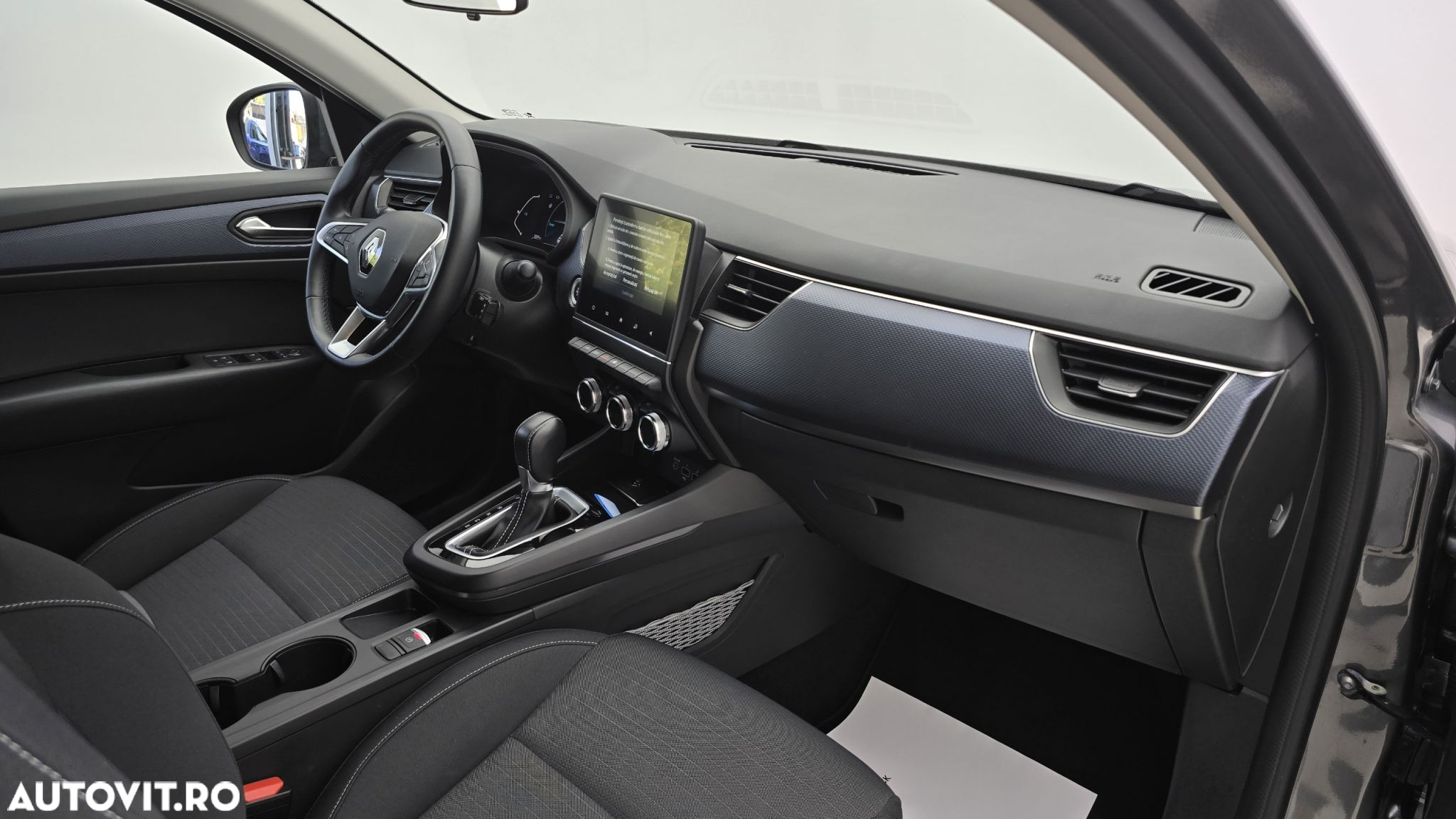 Renault Arkana E-TECH 145 Evolution - 20