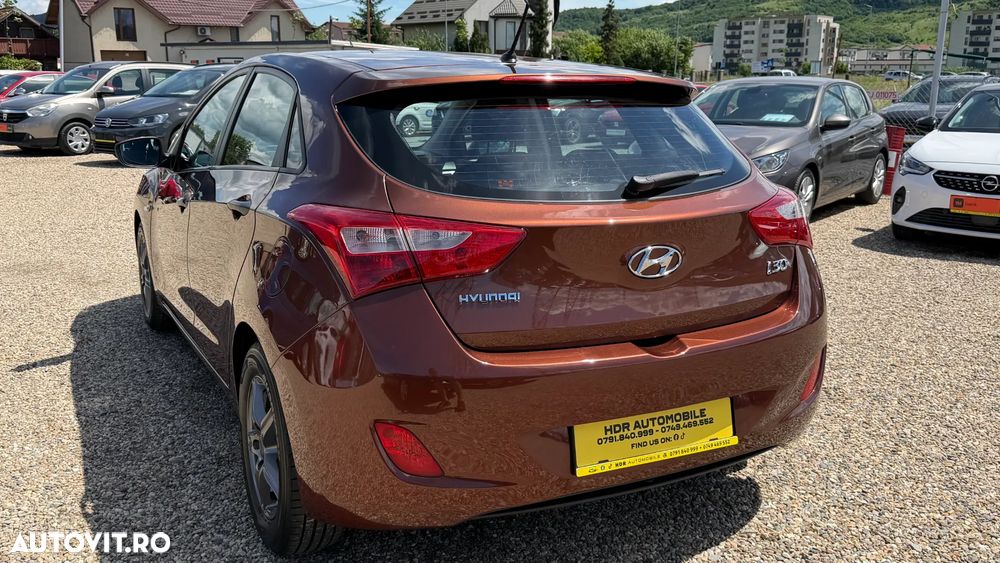 Hyundai i30 1.4 MPi TPMS Comfort+ - 16