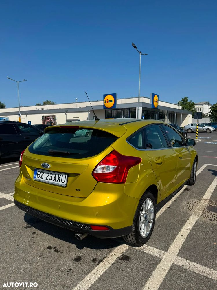 Ford Focus - 4