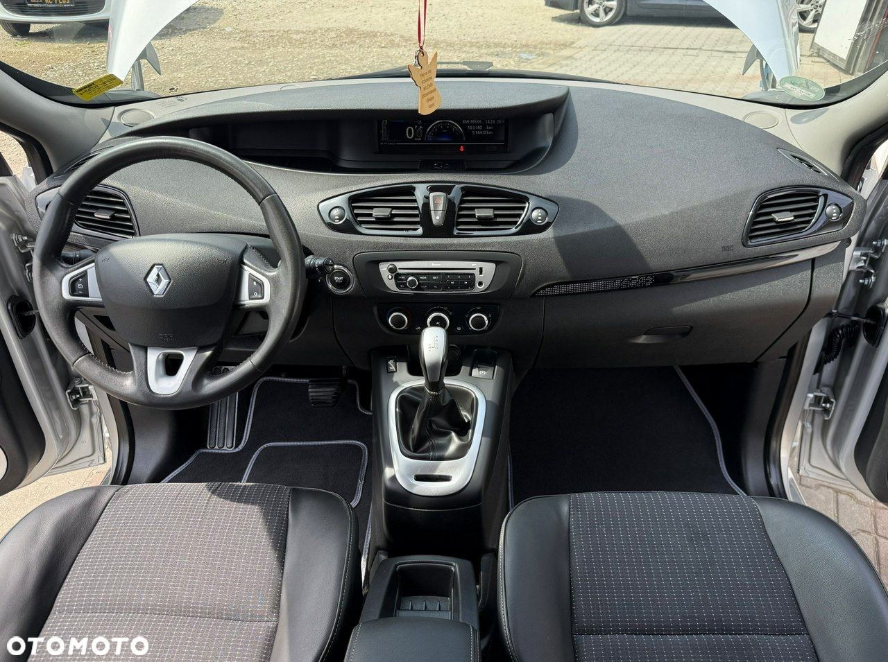 Renault Scenic 2.0 16V Privilege CVT Euro5 - 15