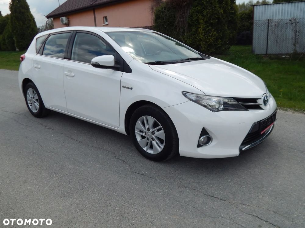 Toyota Auris - 5