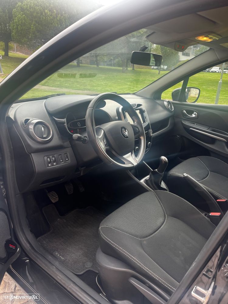 Renault Clio Sport Tourer - 14