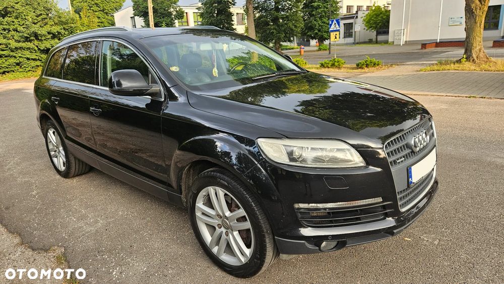 Audi Q7 - 15