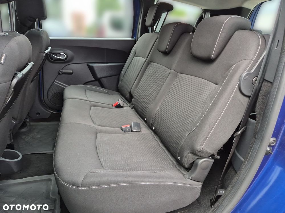 Dacia Lodgy 1.5 Blue dCi Laureate S&S EU6d - 10