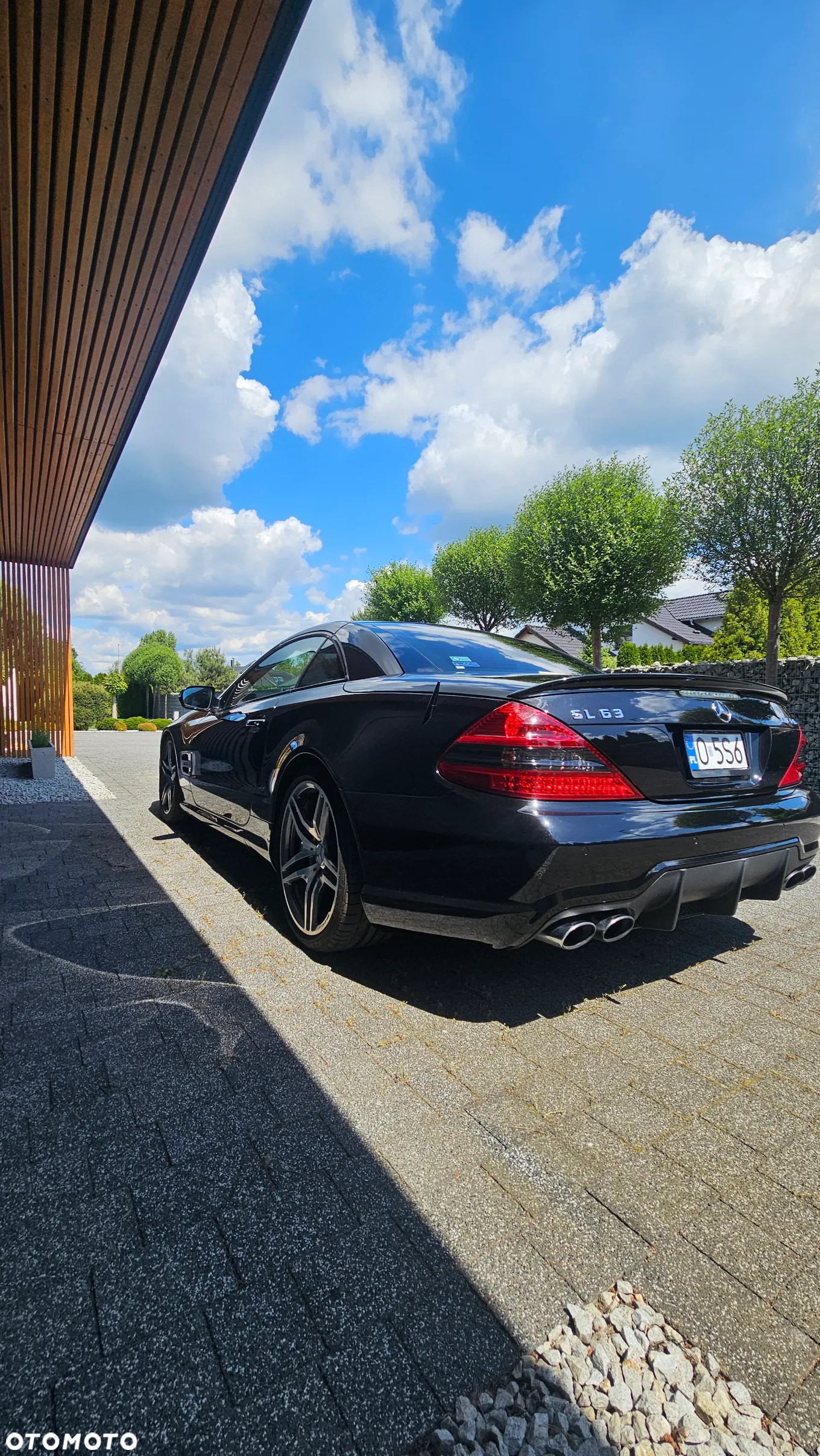Mercedes-Benz SL 63 AMG - 10