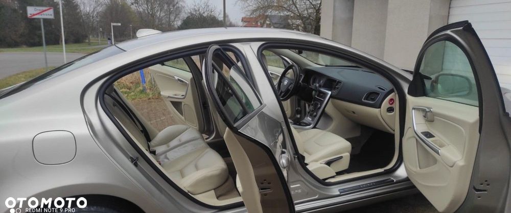 Volvo S60 - 22
